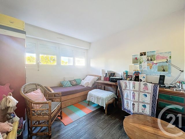 Appartement T4 à vendre - 4 pièces - 85.26 m2 - BORDEAUX - 33 - AQUITAINE - Century 21 Cabinet Rollin