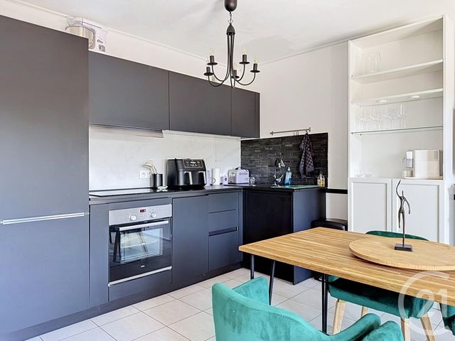 Appartement T2 à vendre - 2 pièces - 44.8 m2 - BORDEAUX - 33 - AQUITAINE - Century 21 Cabinet Rollin