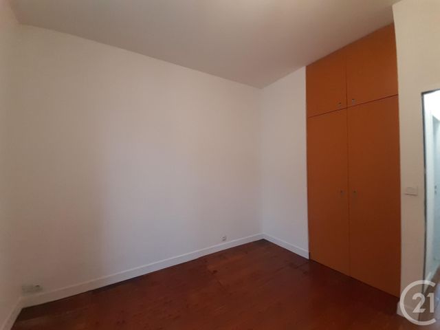 Appartement F2 à louer - 2 pièces - 39.0 m2 - BORDEAUX - 33 - AQUITAINE - Century 21 Cabinet Rollin