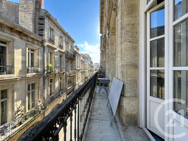 Appartement T3 à vendre - 3 pièces - 54.41 m2 - BORDEAUX - 33 - AQUITAINE - Century 21 Cabinet Rollin