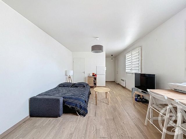 Appartement Studio à vendre - 1 pièce - 31.4 m2 - BORDEAUX - 33 - AQUITAINE - Century 21 Cabinet Rollin