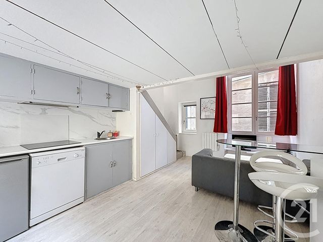 Appartement F1 à vendre - 1 pièce - 25.49 m2 - BORDEAUX - 33 - AQUITAINE - Century 21 Cabinet Rollin