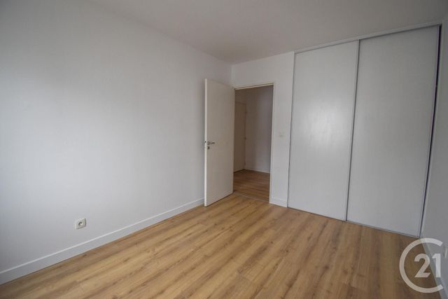 Appartement T3 à vendre - 3 pièces - 69.49 m2 - BORDEAUX - 33 - AQUITAINE - Century 21 Cabinet Rollin