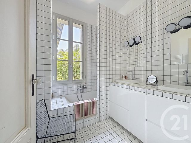 maison à vendre - 6 pièces - 176.0 m2 - BORDEAUX - 33 - AQUITAINE - Century 21 Cabinet Rollin