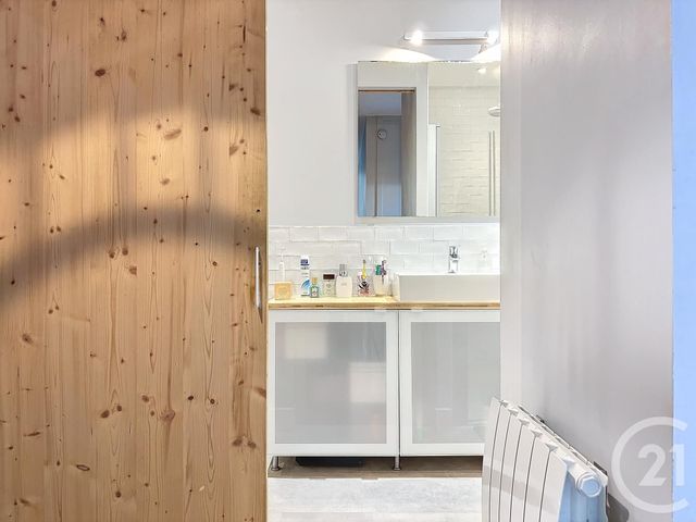 Afficher la photo en grand Appartement à vendre - 3 pièces - 72.32 m2 - BORDEAUX - 33 - AQUITAINE - Century 21 Cabinet Rollin
