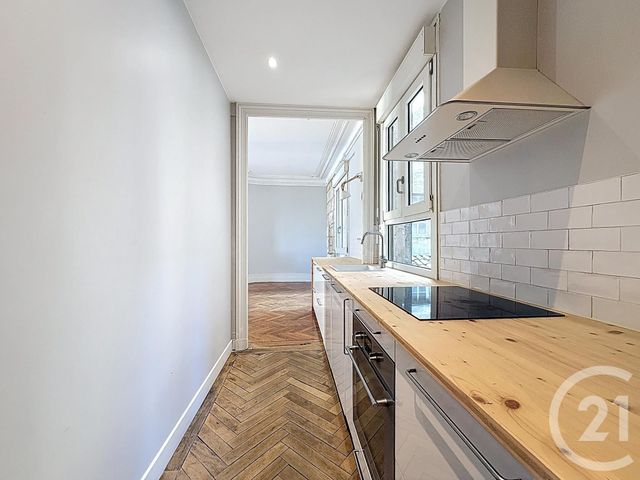 Appartement à vendre - 3 pièces - 72.32 m2 - BORDEAUX - 33 - AQUITAINE - Century 21 Cabinet Rollin