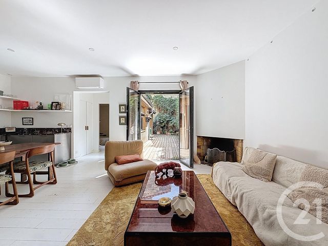 Appartement T3 à vendre - 3 pièces - 114.04 m2 - BORDEAUX - 33 - AQUITAINE - Century 21 Cabinet Rollin