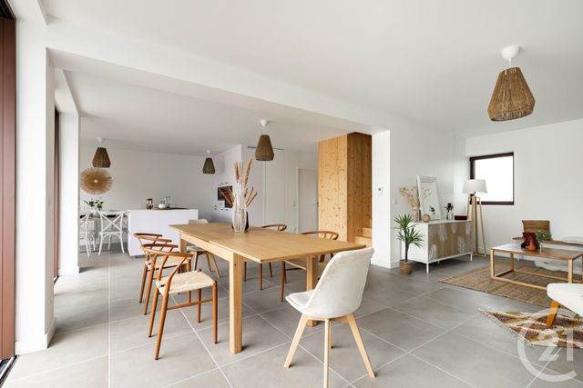 Appartement T5 à vendre - 5 pièces - 125.0 m2 - BORDEAUX - 33 - AQUITAINE - Century 21 Cabinet Rollin
