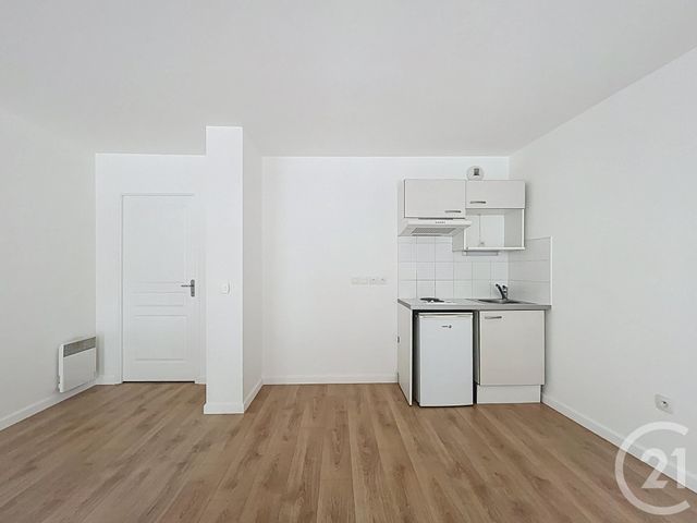 Appartement T1 à vendre - 1 pièce - 38.79 m2 - BORDEAUX - 33 - AQUITAINE - Century 21 Cabinet Rollin