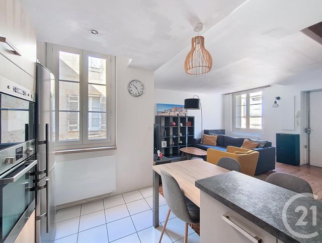 Appartement T2 à vendre - 2 pièces - 40.32 m2 - BORDEAUX - 33 - AQUITAINE - Century 21 Cabinet Rollin