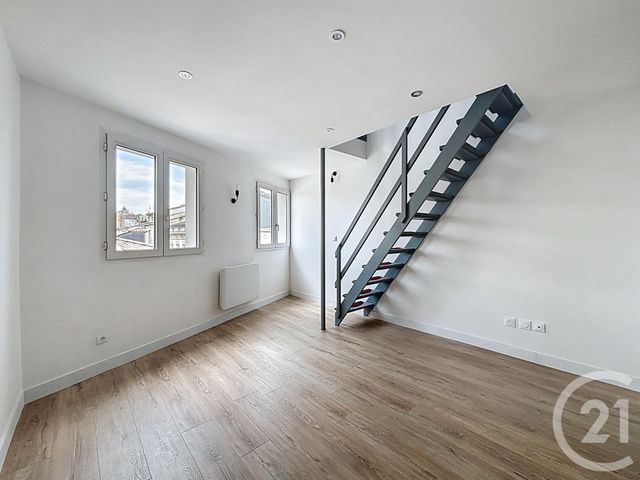 Appartement Duplex à vendre - 2 pièces - 43.58 m2 - BORDEAUX - 33 - AQUITAINE - Century 21 Cabinet Rollin