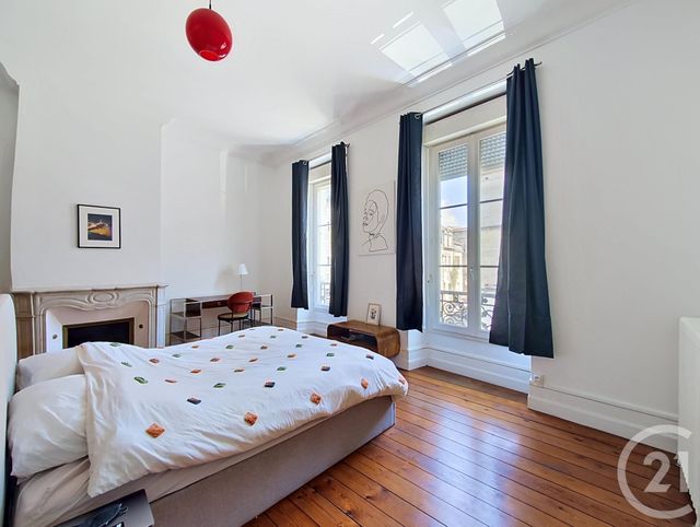 Appartement T5 à vendre - 5 pièces - 157.07 m2 - BORDEAUX - 33 - AQUITAINE - Century 21 Cabinet Rollin