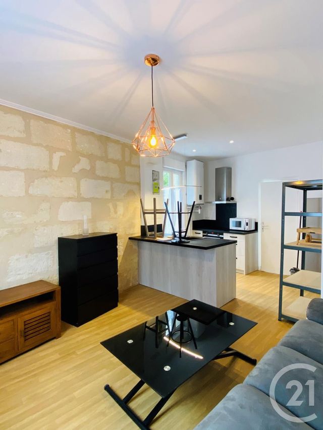 Appartement T2 à louer - 2 pièces - 31.13 m2 - BORDEAUX - 33 - AQUITAINE - Century 21 Cabinet Rollin