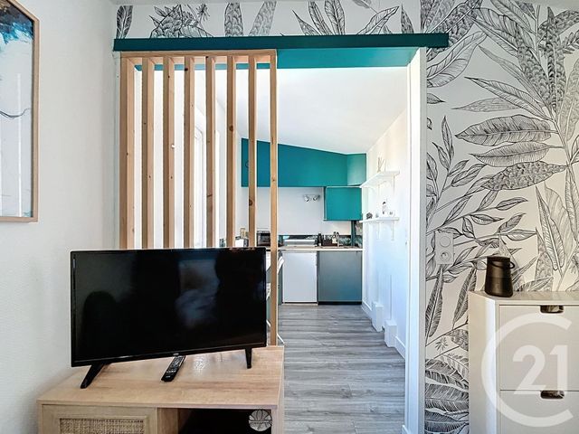 Appartement T1 à vendre - 1 pièce - 17.25 m2 - BORDEAUX - 33 - AQUITAINE - Century 21 Cabinet Rollin