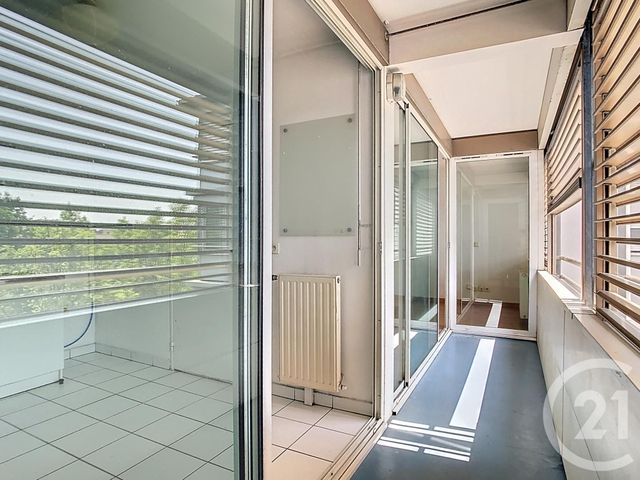 Appartement T3 à louer - 3 pièces - 70.5 m2 - BORDEAUX - 33 - AQUITAINE - Century 21 Cabinet Rollin