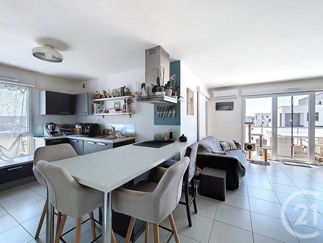 Appartement T4 à vendre - 4 pièces - 85.5 m2 - BORDEAUX - 33 - AQUITAINE - Century 21 Cabinet Rollin