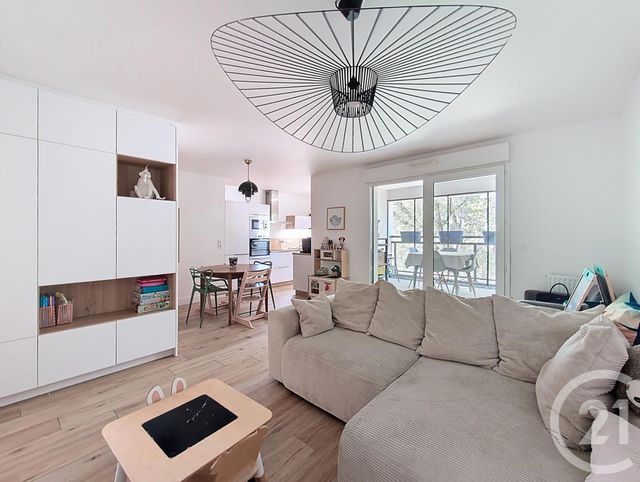Appartement T4 à vendre - 4 pièces - 85.0 m2 - BORDEAUX - 33 - AQUITAINE - Century 21 Cabinet Rollin