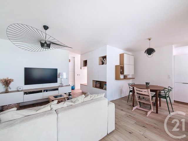 Appartement T4 à vendre - 4 pièces - 85.0 m2 - BORDEAUX - 33 - AQUITAINE - Century 21 Cabinet Rollin