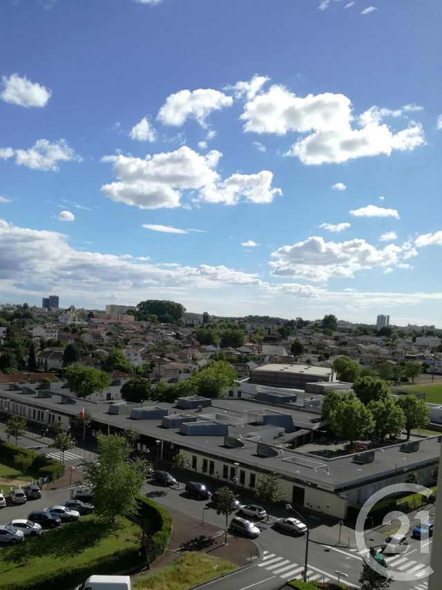 Appartement F3 à louer - 3 pièces - 67.22 m2 - LE BOUSCAT - 33 - AQUITAINE - Century 21 Cabinet Rollin