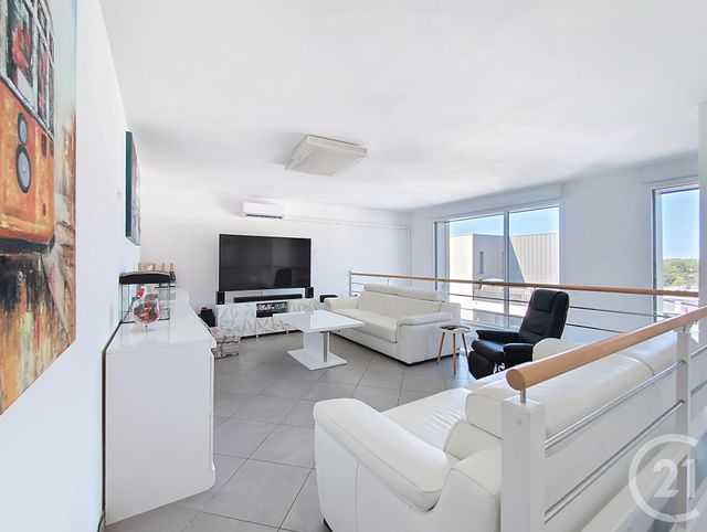 Appartement T5 à vendre - 5 pièces - 122.64 m2 - BORDEAUX - 33 - AQUITAINE - Century 21 Cabinet Rollin