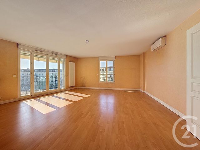 Appartement T4 à vendre - 4 pièces - 107.7 m2 - BORDEAUX - 33 - AQUITAINE - Century 21 Cabinet Rollin