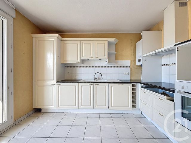 Appartement T4 à vendre - 4 pièces - 107.7 m2 - BORDEAUX - 33 - AQUITAINE - Century 21 Cabinet Rollin