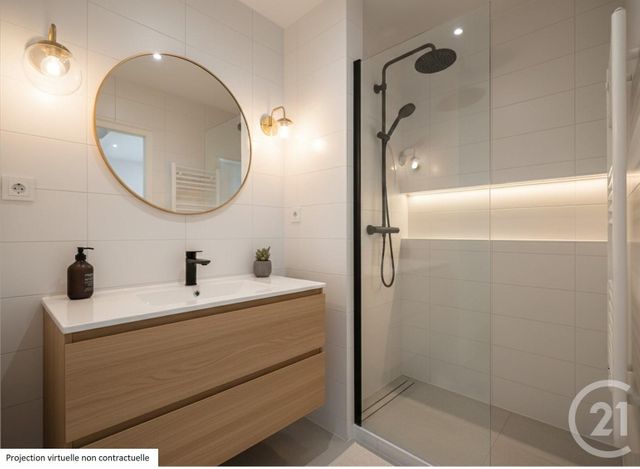 Appartement T5 à vendre - 5 pièces - 103.71 m2 - BORDEAUX - 33 - AQUITAINE - Century 21 Cabinet Rollin