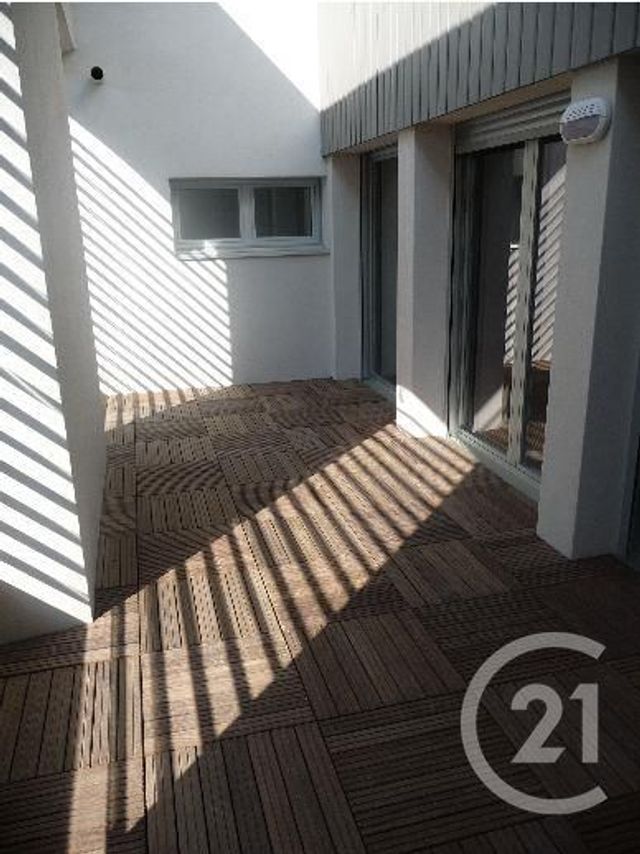 Appartement T3 à louer - 3 pièces - 78.11 m2 - BORDEAUX - 33 - AQUITAINE - Century 21 Cabinet Rollin