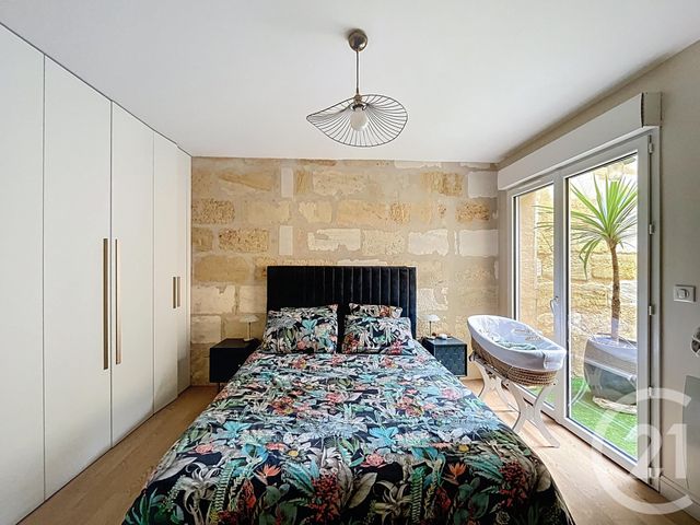 Appartement T4 à vendre - 4 pièces - 106.1 m2 - BORDEAUX - 33 - AQUITAINE - Century 21 Cabinet Rollin