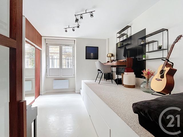 Appartement T4 à vendre - 4 pièces - 106.1 m2 - BORDEAUX - 33 - AQUITAINE - Century 21 Cabinet Rollin