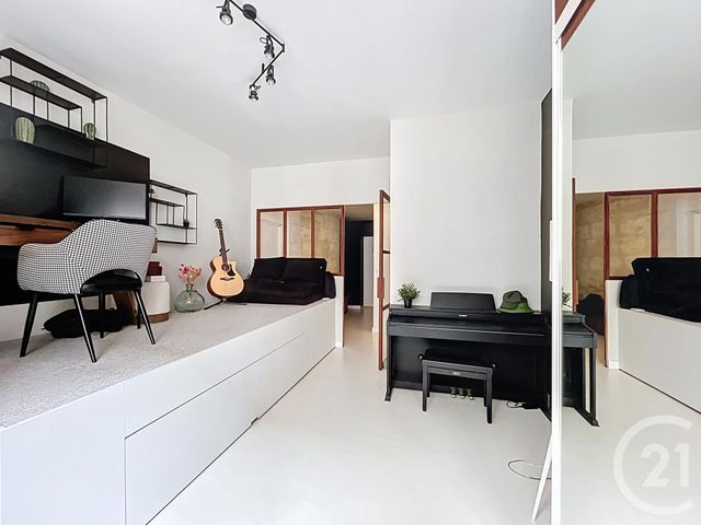Appartement T4 à vendre - 4 pièces - 106.1 m2 - BORDEAUX - 33 - AQUITAINE - Century 21 Cabinet Rollin