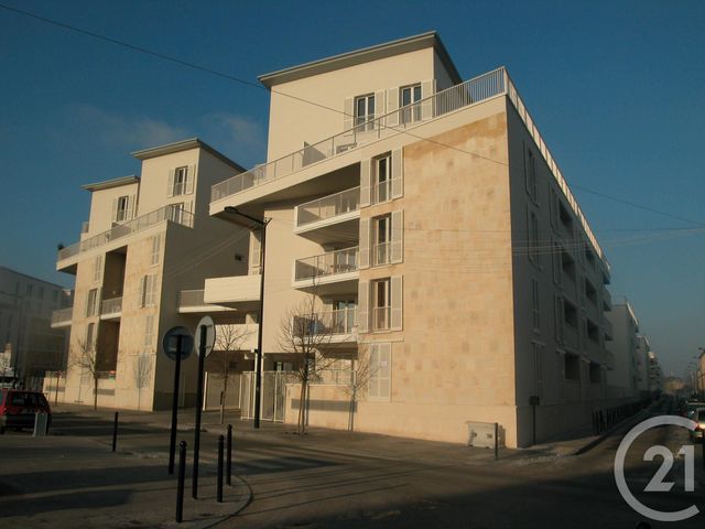 Appartement F2 à louer - 2 pièces - 39.82 m2 - BORDEAUX - 33 - AQUITAINE - Century 21 Cabinet Rollin
