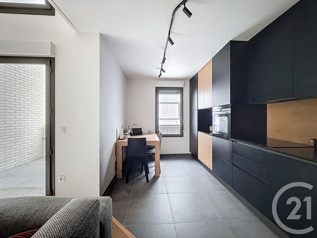 Appartement Duplex à vendre - 4 pièces - 100.07 m2 - BORDEAUX - 33 - AQUITAINE - Century 21 Cabinet Rollin