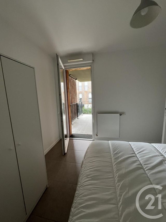 Appartement T2 à louer - 2 pièces - 43.01 m2 - BORDEAUX - 33 - AQUITAINE - Century 21 Cabinet Rollin