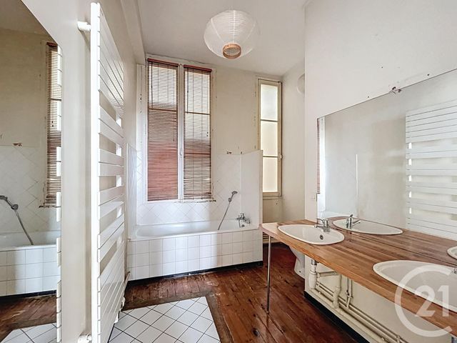 Appartement T4 à vendre - 4 pièces - 126.0 m2 - BORDEAUX - 33 - AQUITAINE - Century 21 Cabinet Rollin