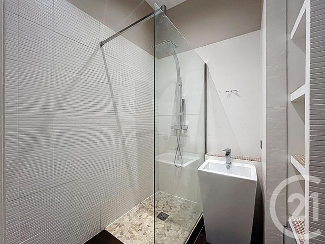 Appartement T4 à vendre - 4 pièces - 126.0 m2 - BORDEAUX - 33 - AQUITAINE - Century 21 Cabinet Rollin