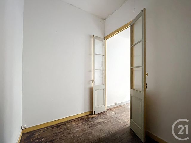 Appartement T3 à vendre - 3 pièces - 42.0 m2 - BORDEAUX - 33 - AQUITAINE - Century 21 Cabinet Rollin