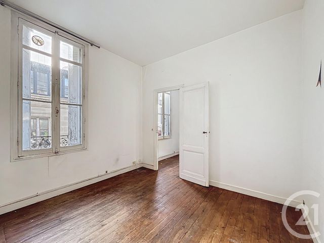 Appartement T3 à vendre - 3 pièces - 40.6 m2 - BORDEAUX - 33 - AQUITAINE - Century 21 Cabinet Rollin