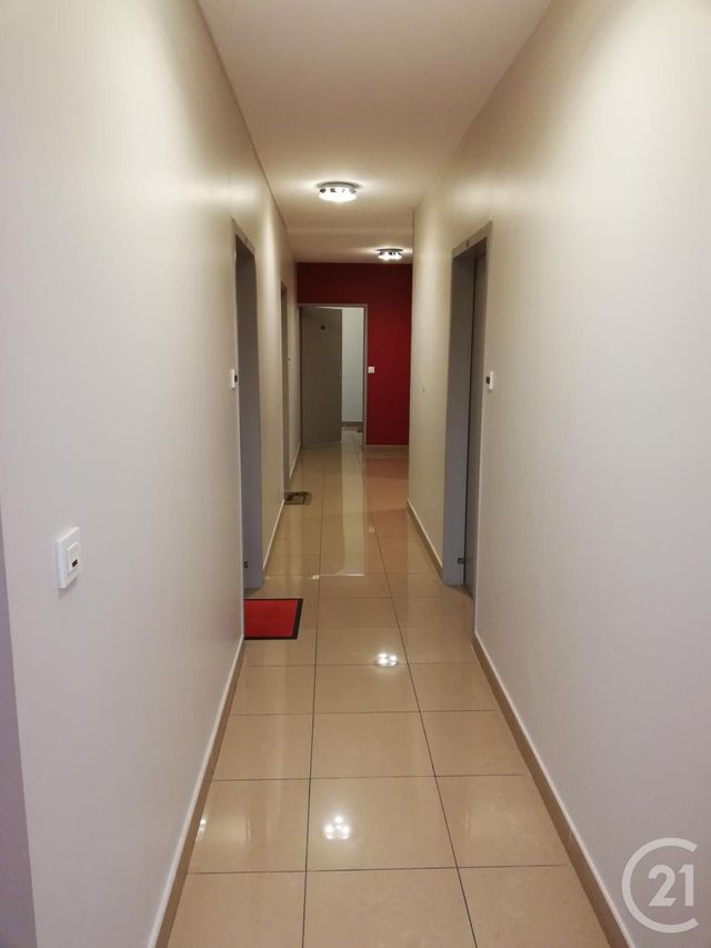 Appartement Studio à louer - 1 pièce - 36.2 m2 - LE BOUSCAT - 33 - AQUITAINE - Century 21 Cabinet Rollin