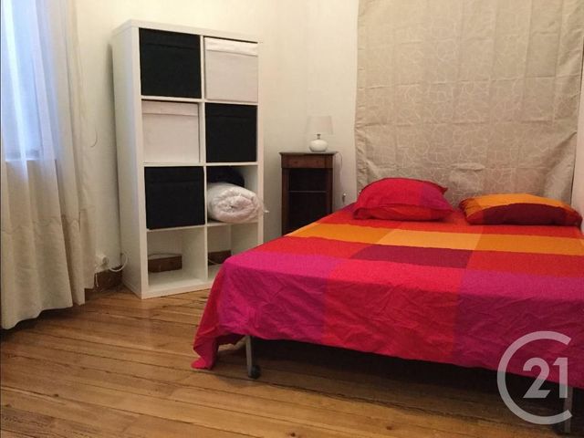 Appartement à louer - 3 pièces - 56.3 m2 - BORDEAUX - 33 - AQUITAINE - Century 21 Cabinet Rollin