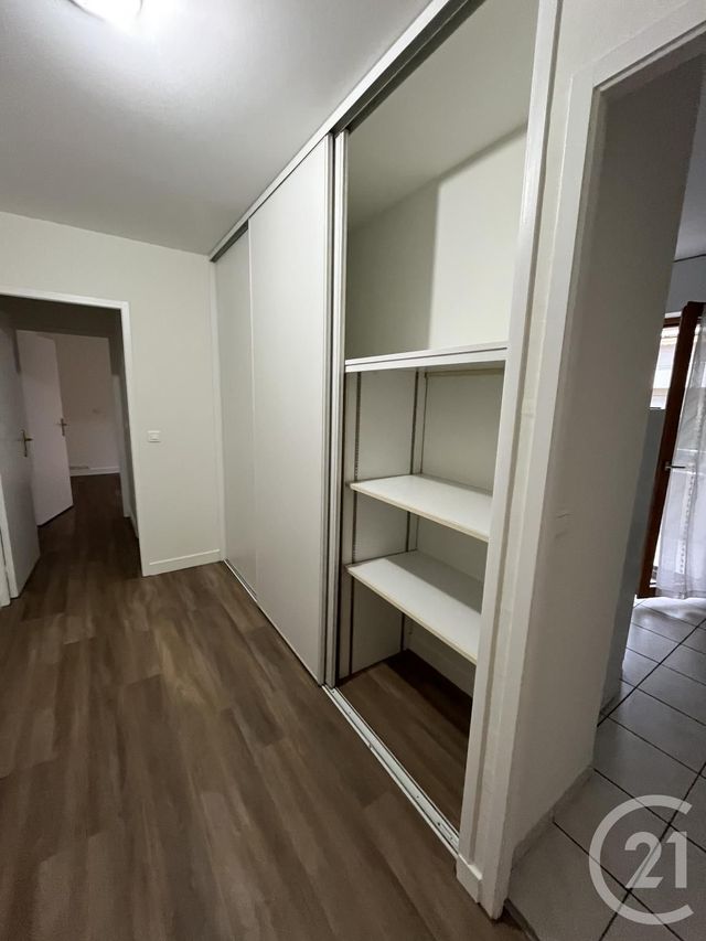Appartement T2 à louer - 2 pièces - 58.87 m2 - BORDEAUX - 33 - AQUITAINE - Century 21 Cabinet Rollin