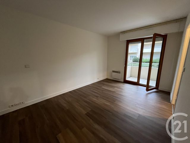 Appartement T2 à louer - 2 pièces - 58.87 m2 - BORDEAUX - 33 - AQUITAINE - Century 21 Cabinet Rollin