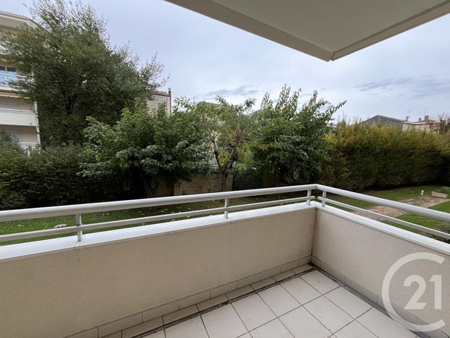 Appartement T2 à louer - 2 pièces - 58.87 m2 - BORDEAUX - 33 - AQUITAINE - Century 21 Cabinet Rollin