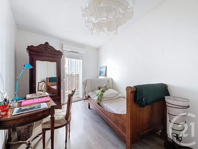 Appartement T3 à vendre - 3 pièces - 63.5 m2 - BORDEAUX - 33 - AQUITAINE - Century 21 Cabinet Rollin