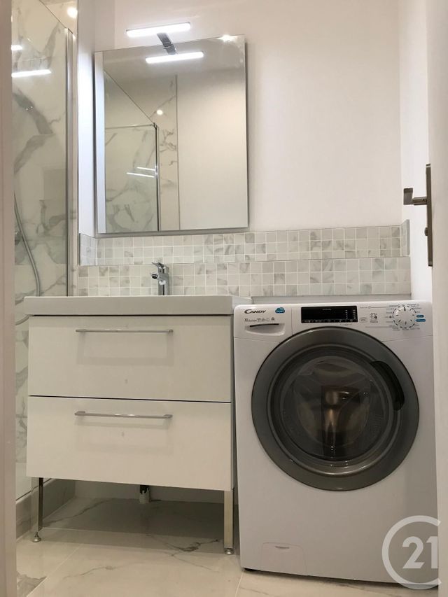 Appartement F2 à louer - 2 pièces - 47.88 m2 - BORDEAUX - 33 - AQUITAINE - Century 21 Cabinet Rollin