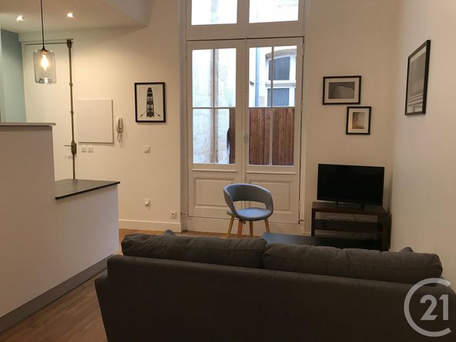 Appartement F2 à louer - 2 pièces - 47.88 m2 - BORDEAUX - 33 - AQUITAINE - Century 21 Cabinet Rollin