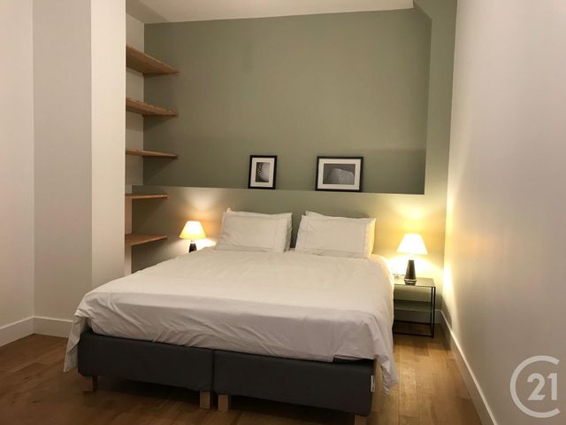 Appartement F2 à louer - 2 pièces - 47.88 m2 - BORDEAUX - 33 - AQUITAINE - Century 21 Cabinet Rollin