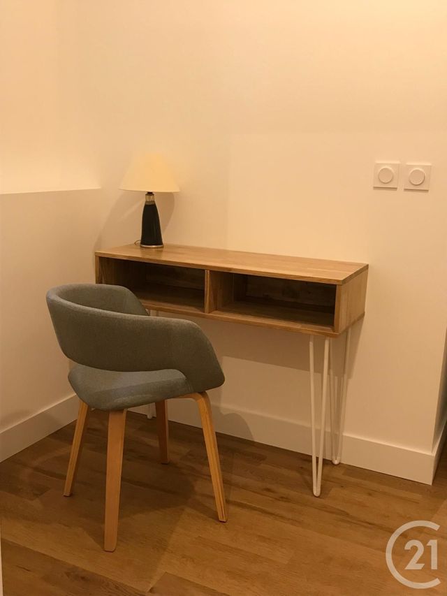 Appartement F2 à louer - 2 pièces - 47.88 m2 - BORDEAUX - 33 - AQUITAINE - Century 21 Cabinet Rollin