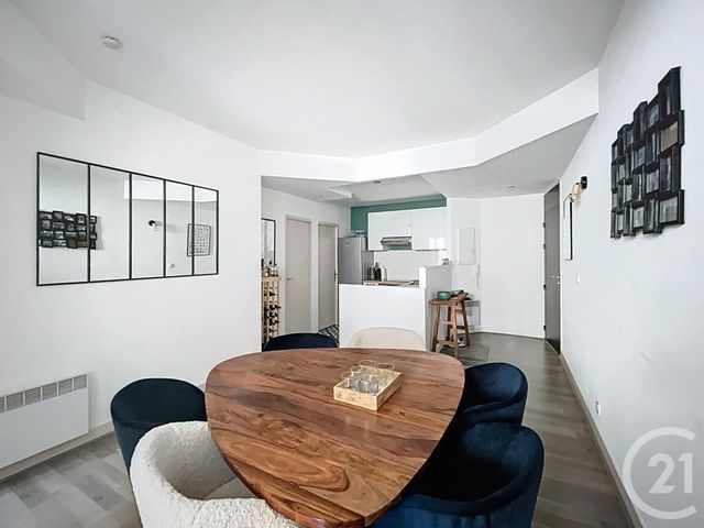 Appartement T2 à vendre - 2 pièces - 56.0 m2 - BORDEAUX - 33 - AQUITAINE - Century 21 Cabinet Rollin