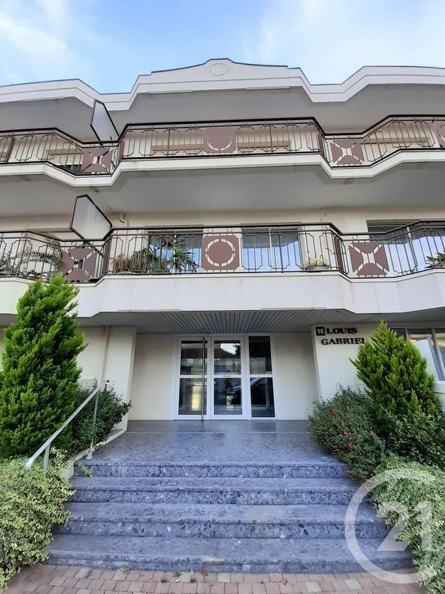 Appartement T4 à louer - 4 pièces - 108.08 m2 - BORDEAUX - 33 - AQUITAINE - Century 21 Cabinet Rollin